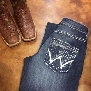 “Shiloh” Wrangler Jeans